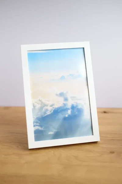 Фоторамка 20х30, білий середній пластик